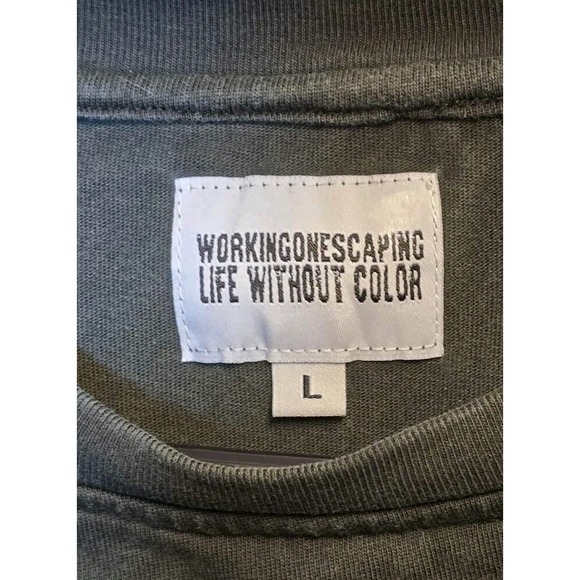 🔥 Working On Escaping Double Tee Shirt 👕 Men's Size L ‎ Graphic Streetwear - Picture 6 of 6